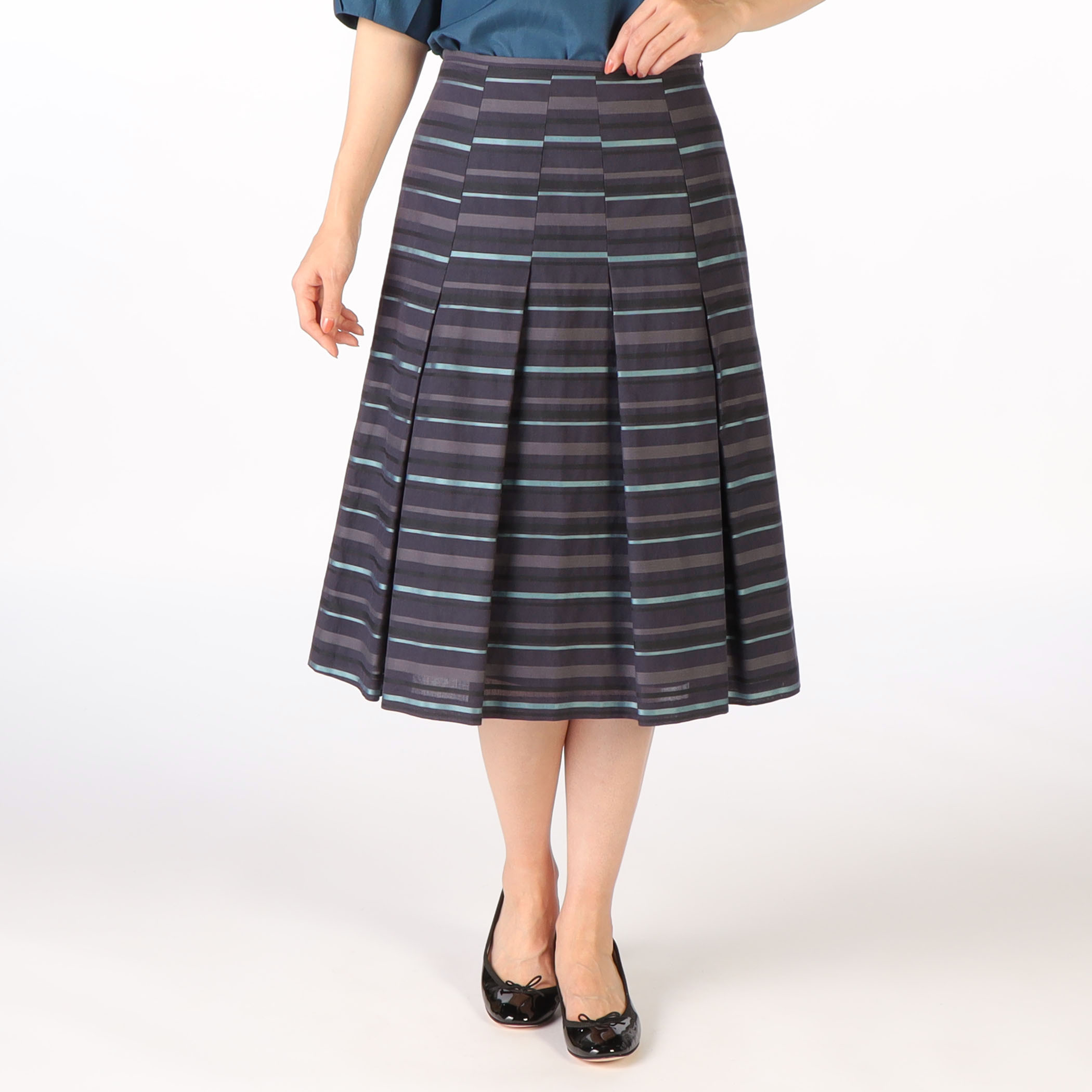 シアーボーダースカート