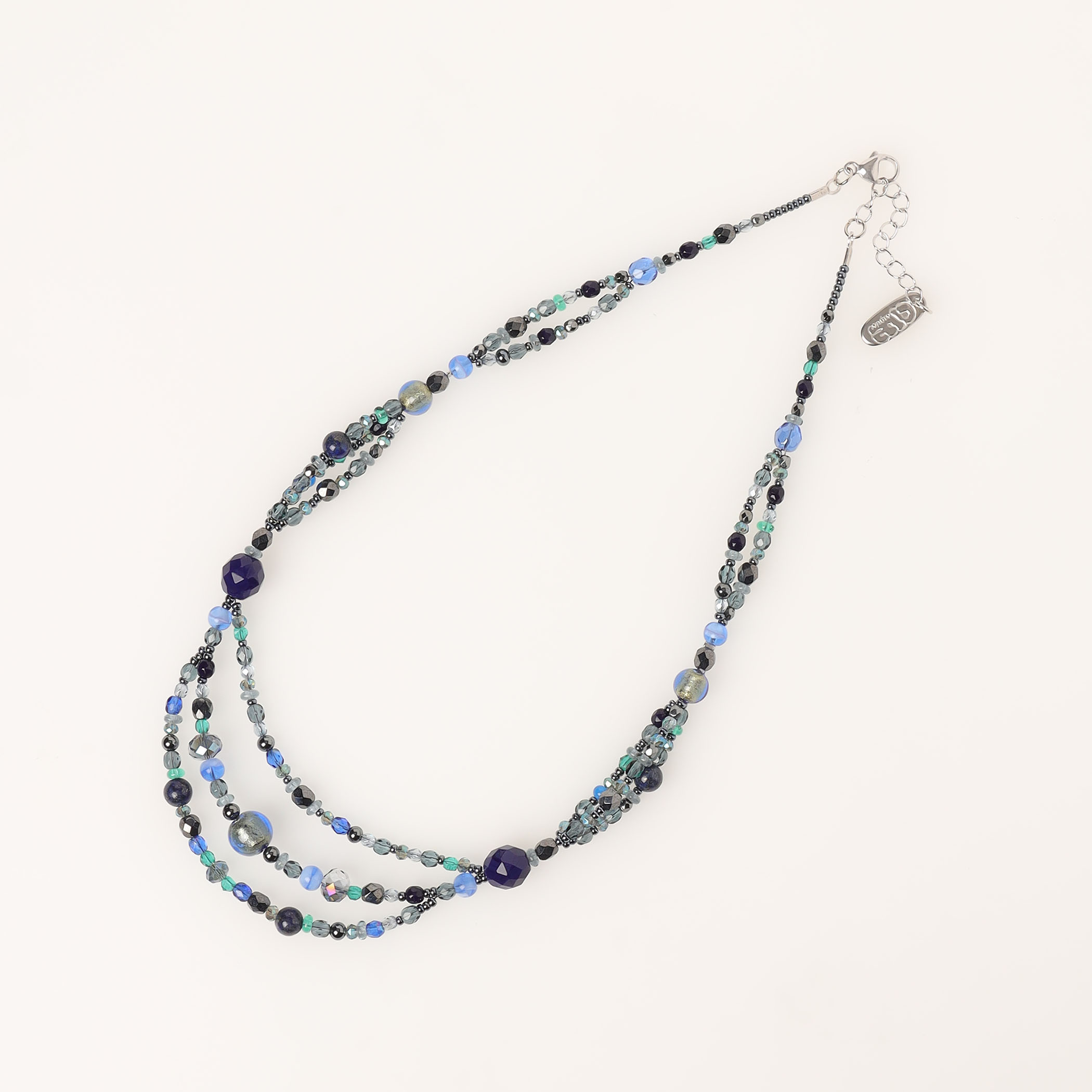 アヴェカトレネックレス