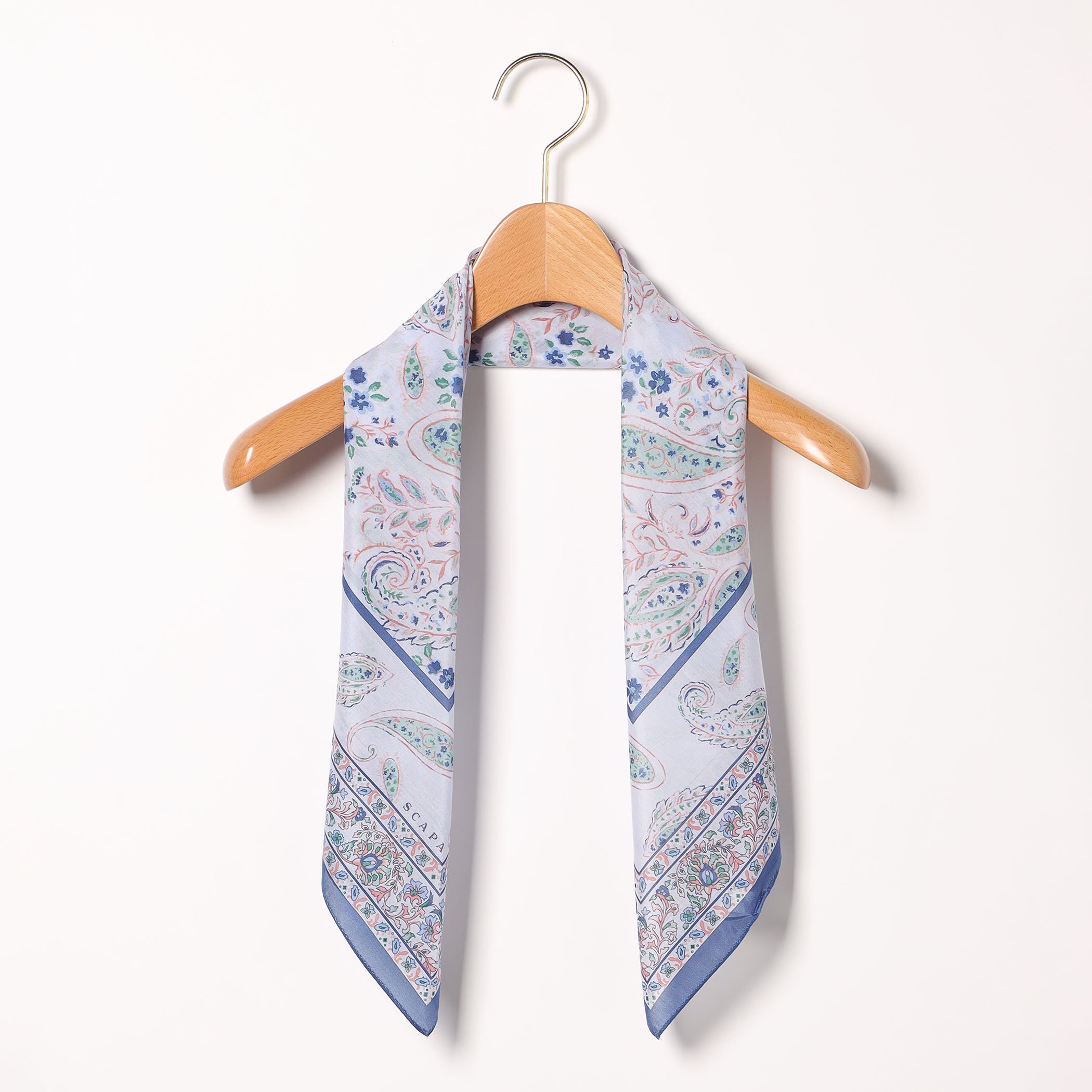 サラサスクエアスカーフ