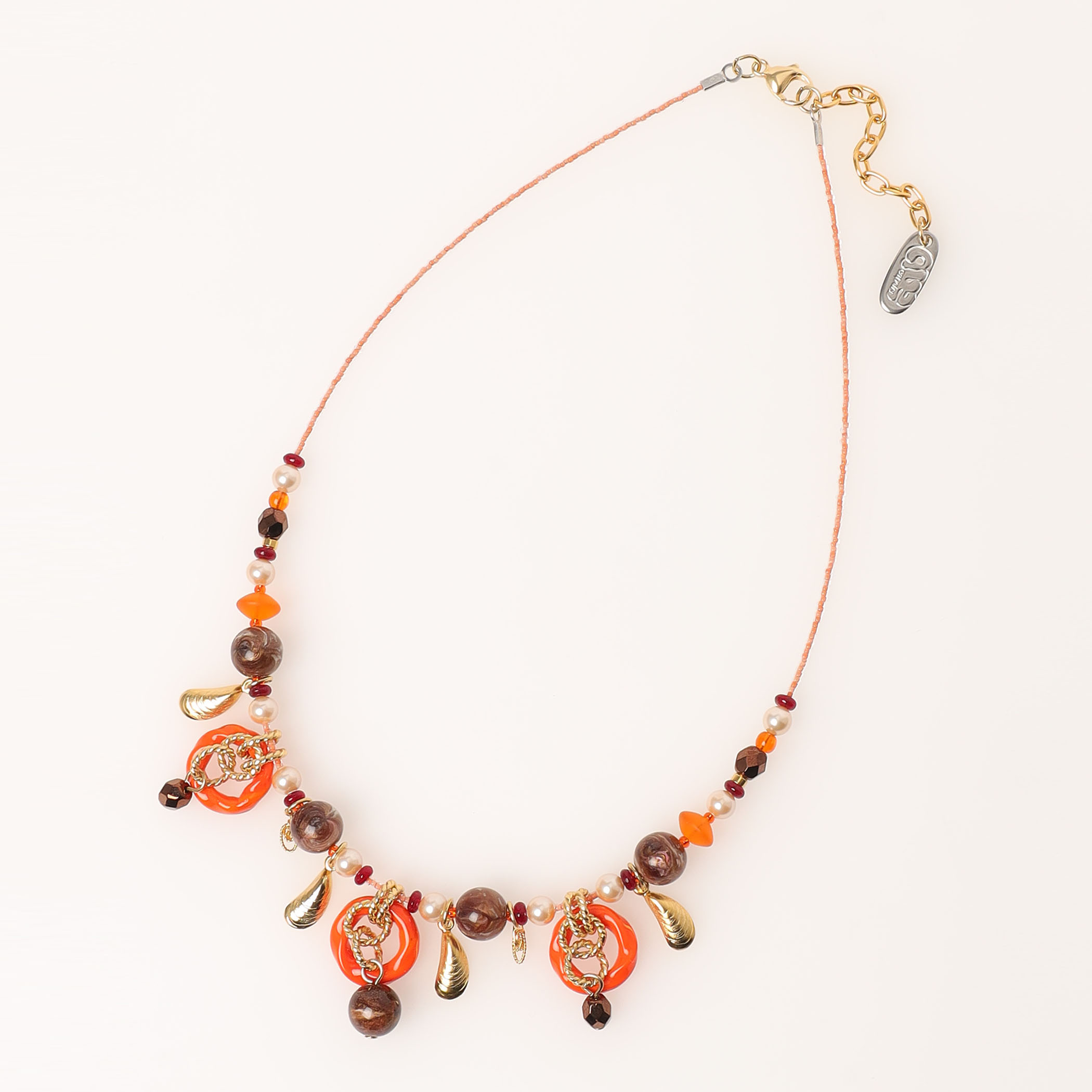 アウ゛ェカコルトネックレス