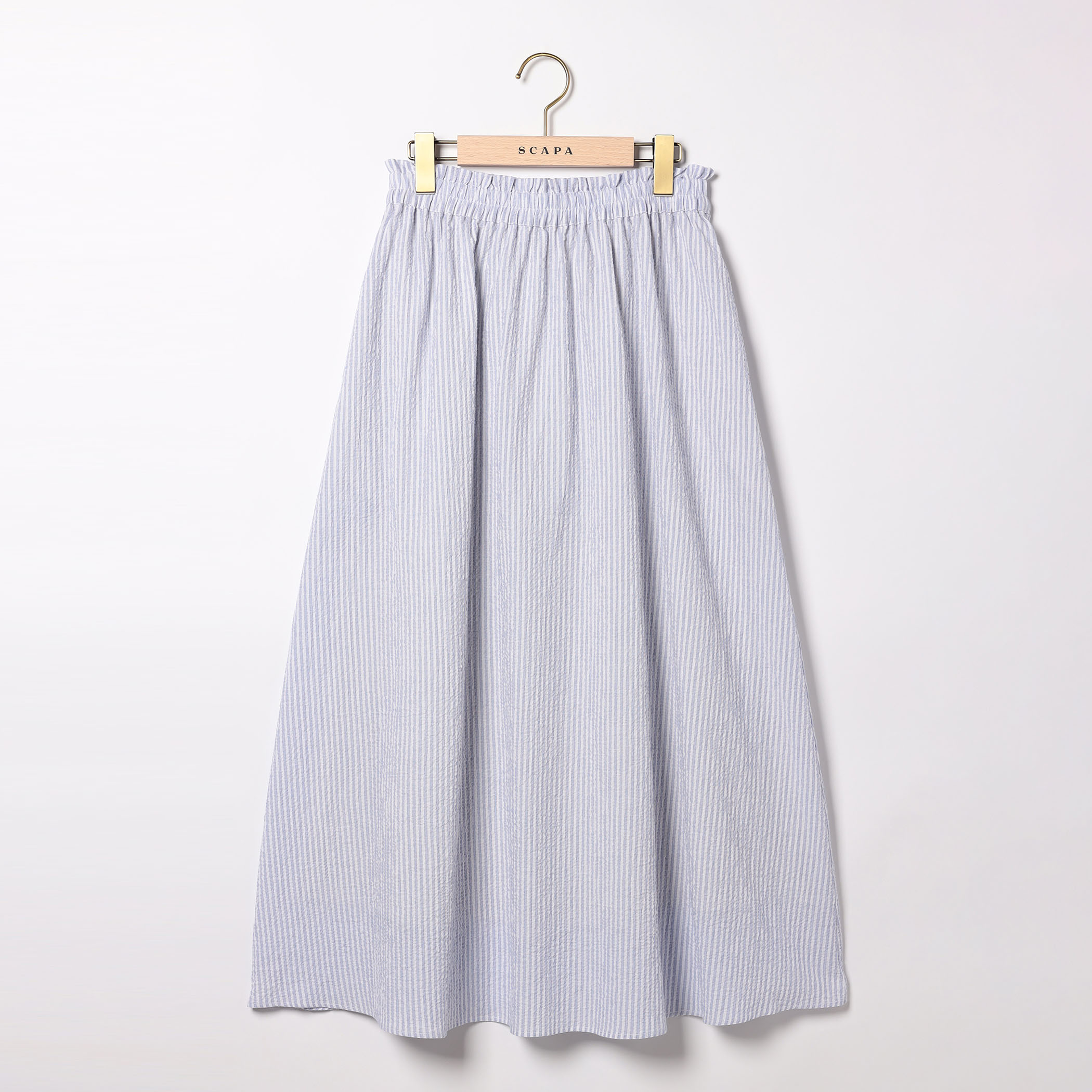 サッカーストライプスカート