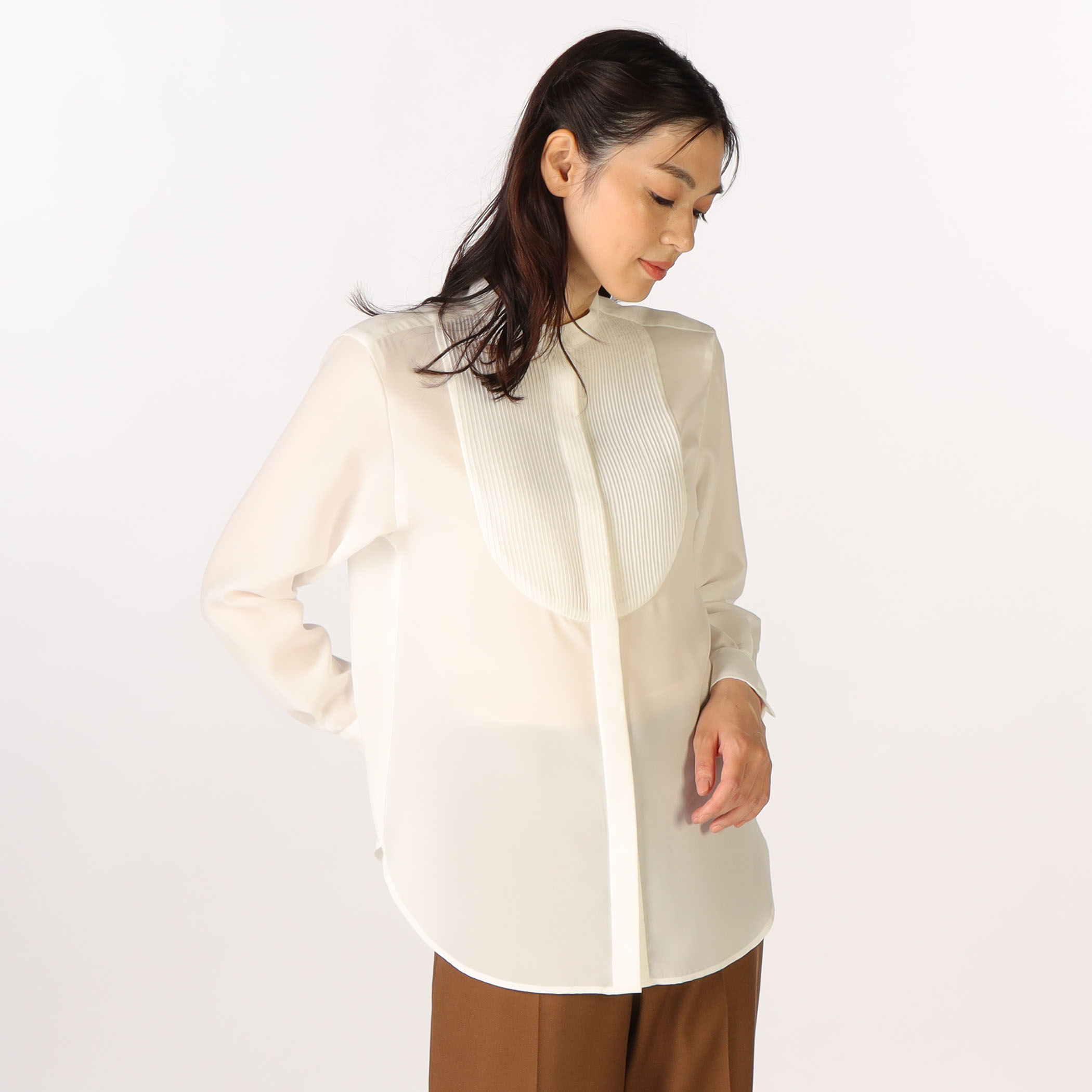 クリセタツイルブラウス