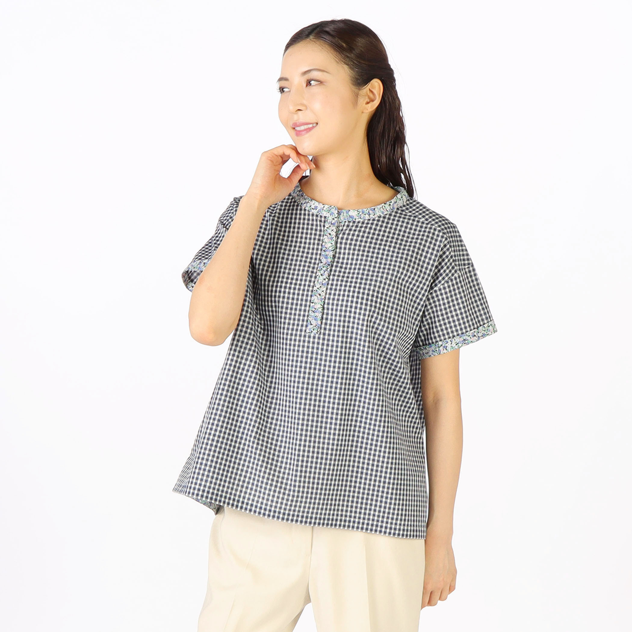 リバティプリントガーデンブラウス