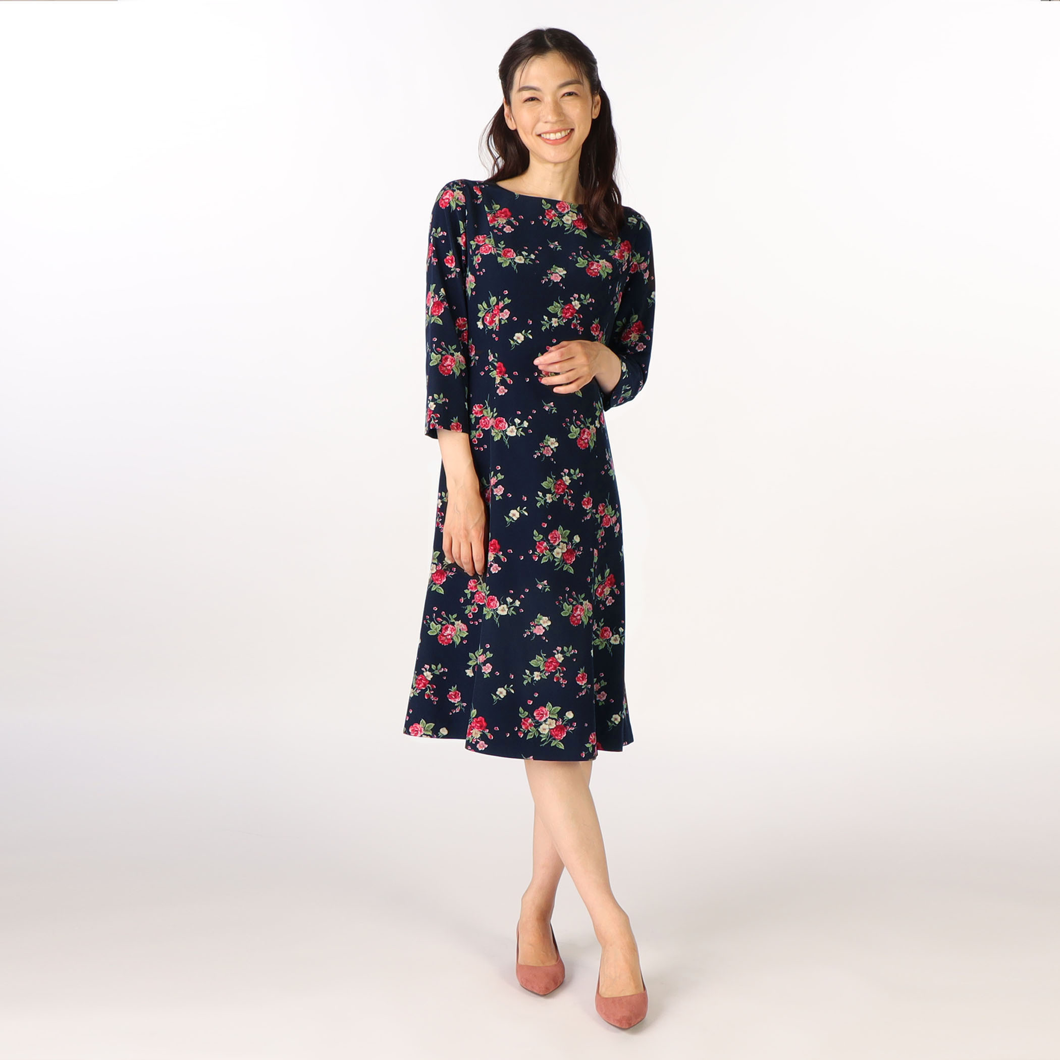 エッセンシャルフラワーワンピース