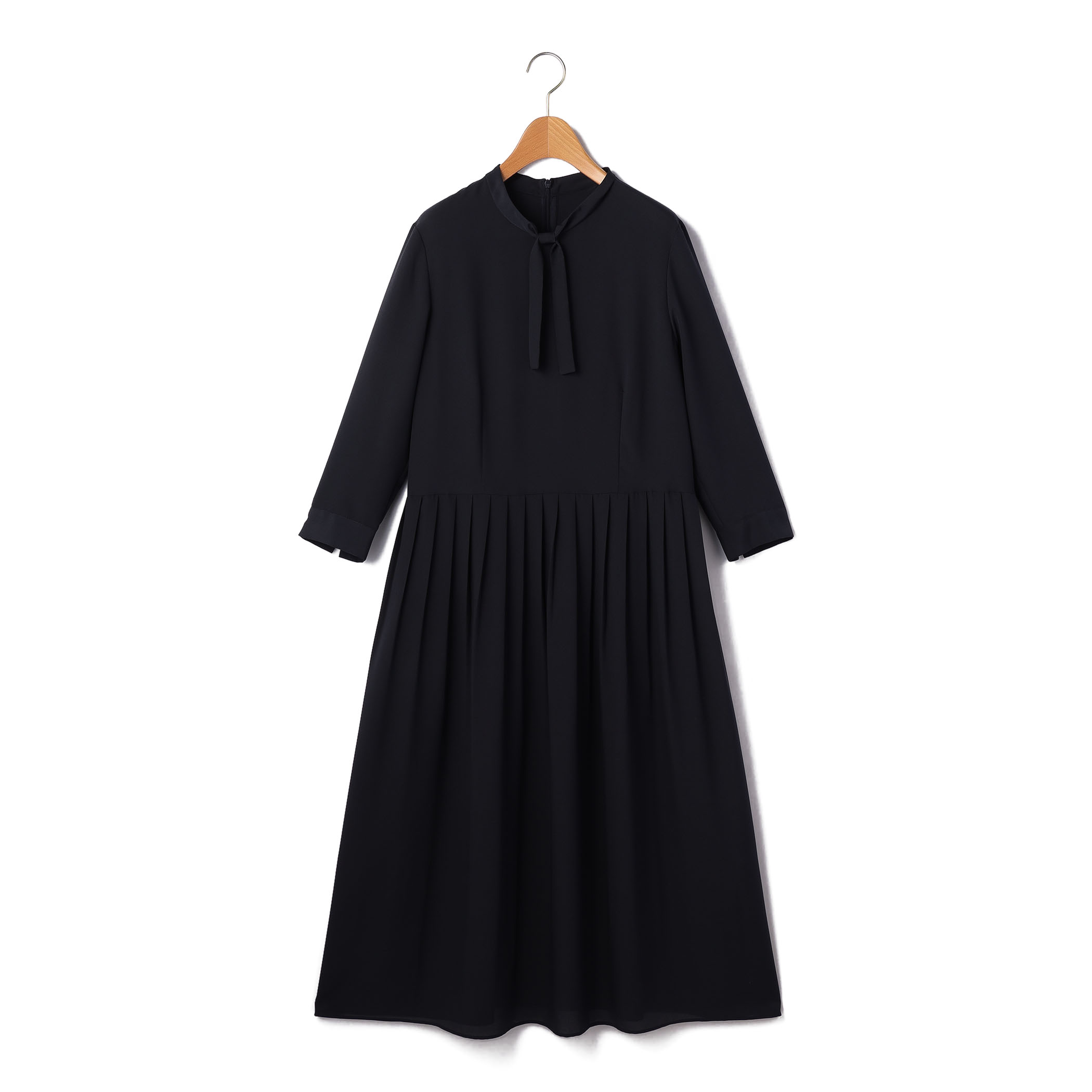 クレープデシンワンピース