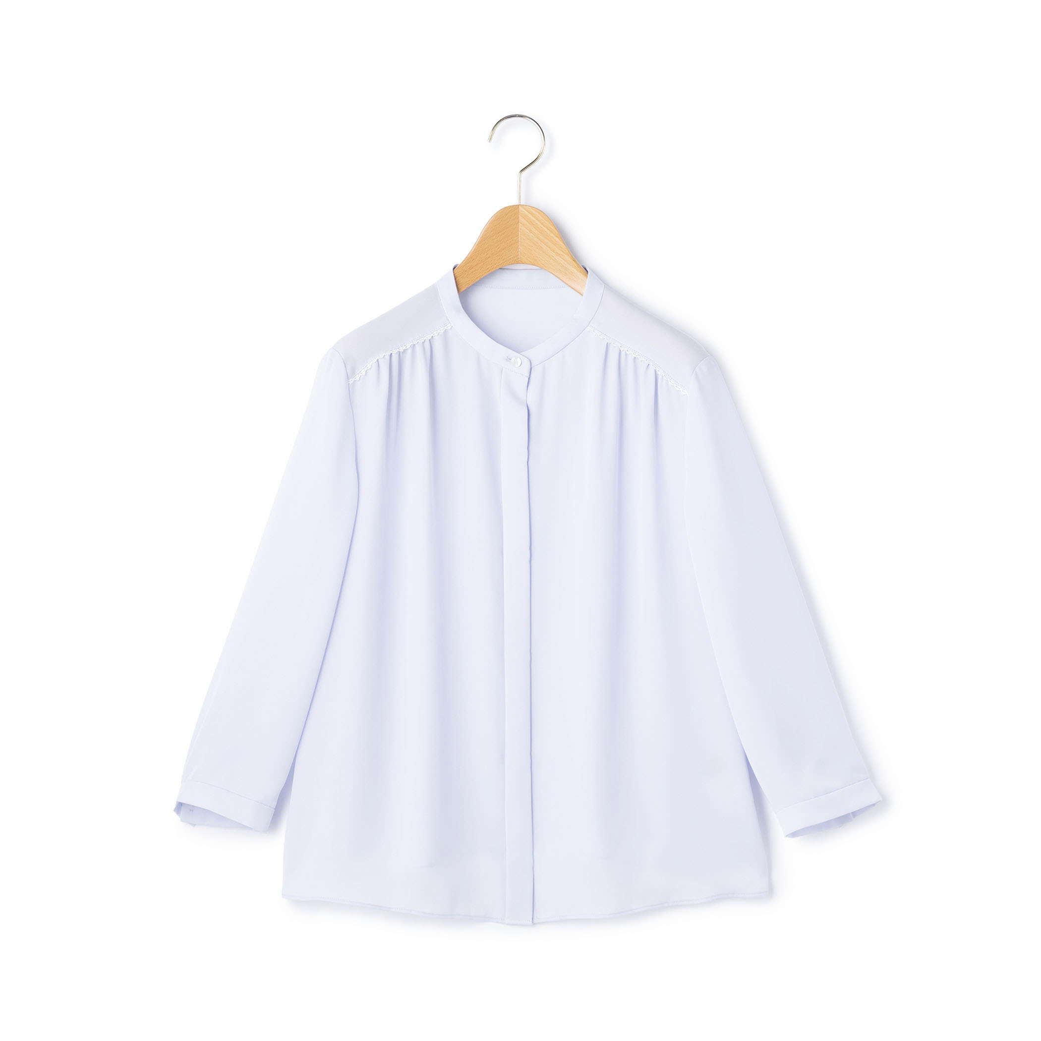 ソフトサテンブラウス