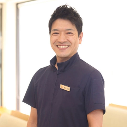 藤本 靖貴の画像です