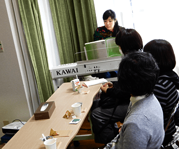 写真：「痛み」患者さんのための音楽・食事療法の勉強会