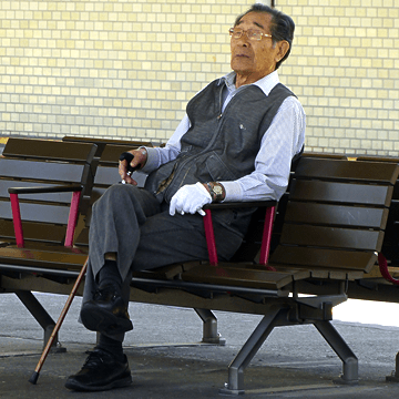 治療を中断する糖尿病患者さんの特徴は男性、会社員、喫煙など