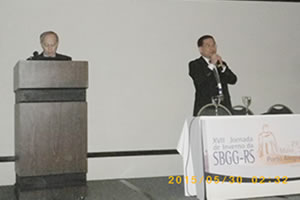 講演「傷の湿潤治療」の様子2