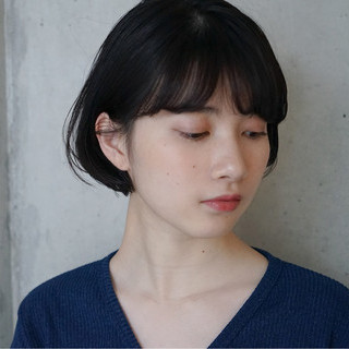 簡単 フェミニン 黒髪 ボブ Trail By Rover タカハシ アヤミ Hair