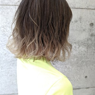 バイヤレージュ【2021年春】髪型＆アレンジのヘアカタログ【HAIR】