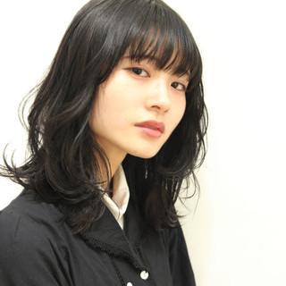 レイヤー パーマ 黒髪 ミディアム Roamer Omotesando 小椋聡太 Hair