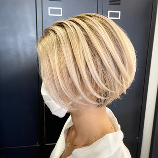 ショート 外国人 21年春 髪型 アレンジのヘアカタログ Hair