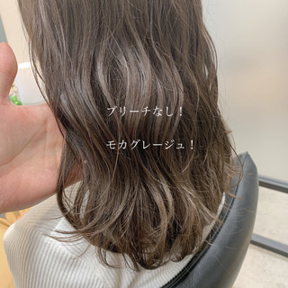 グレージュ ヘアカラー ミルクティーベージュ ブリーチなし Salowin 表参道店 濱 真也 Hair
