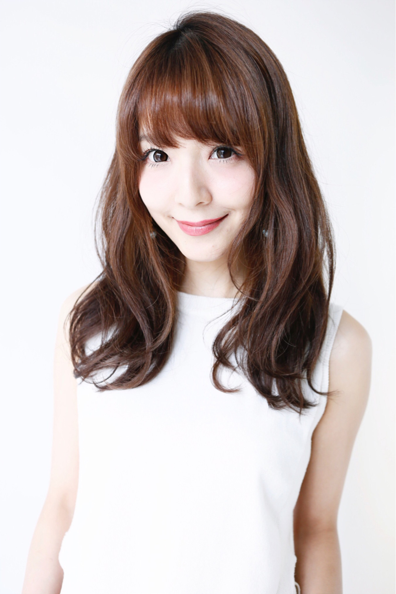 大人かわいい セミロング くせ毛風 ブラウン ミルクブッシュ 清水桃子