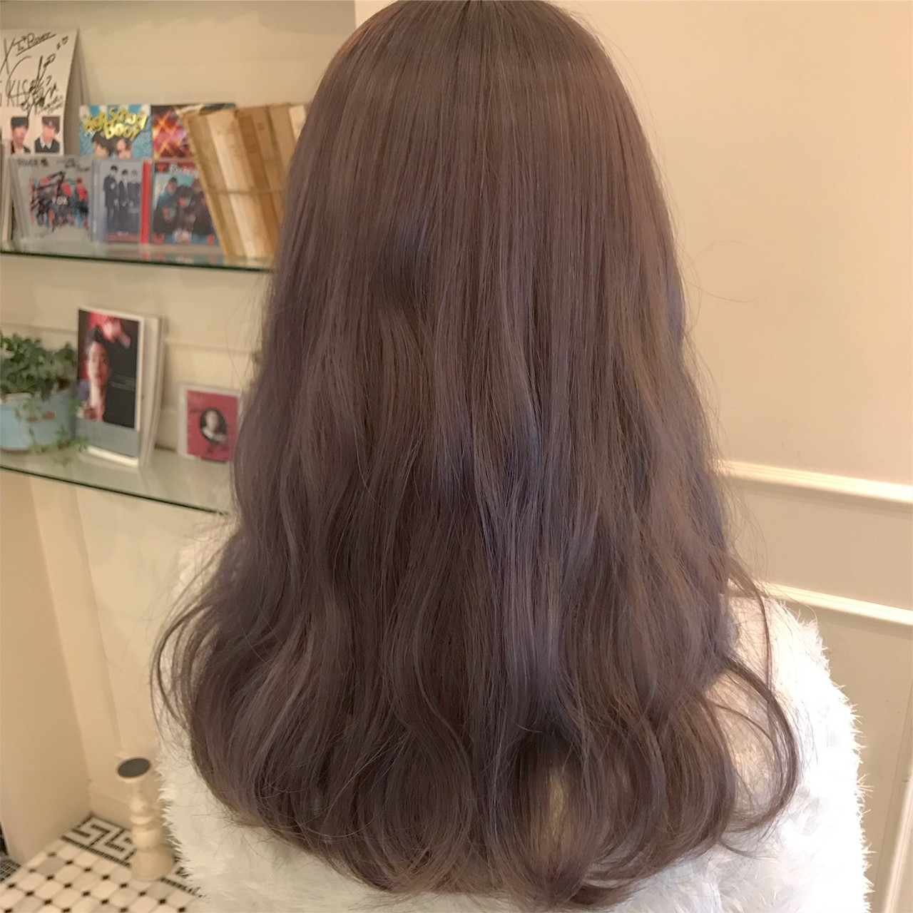 現代の髪型 ロイヤリティフリーミルク ティー アッシュ ピンク ベージュ