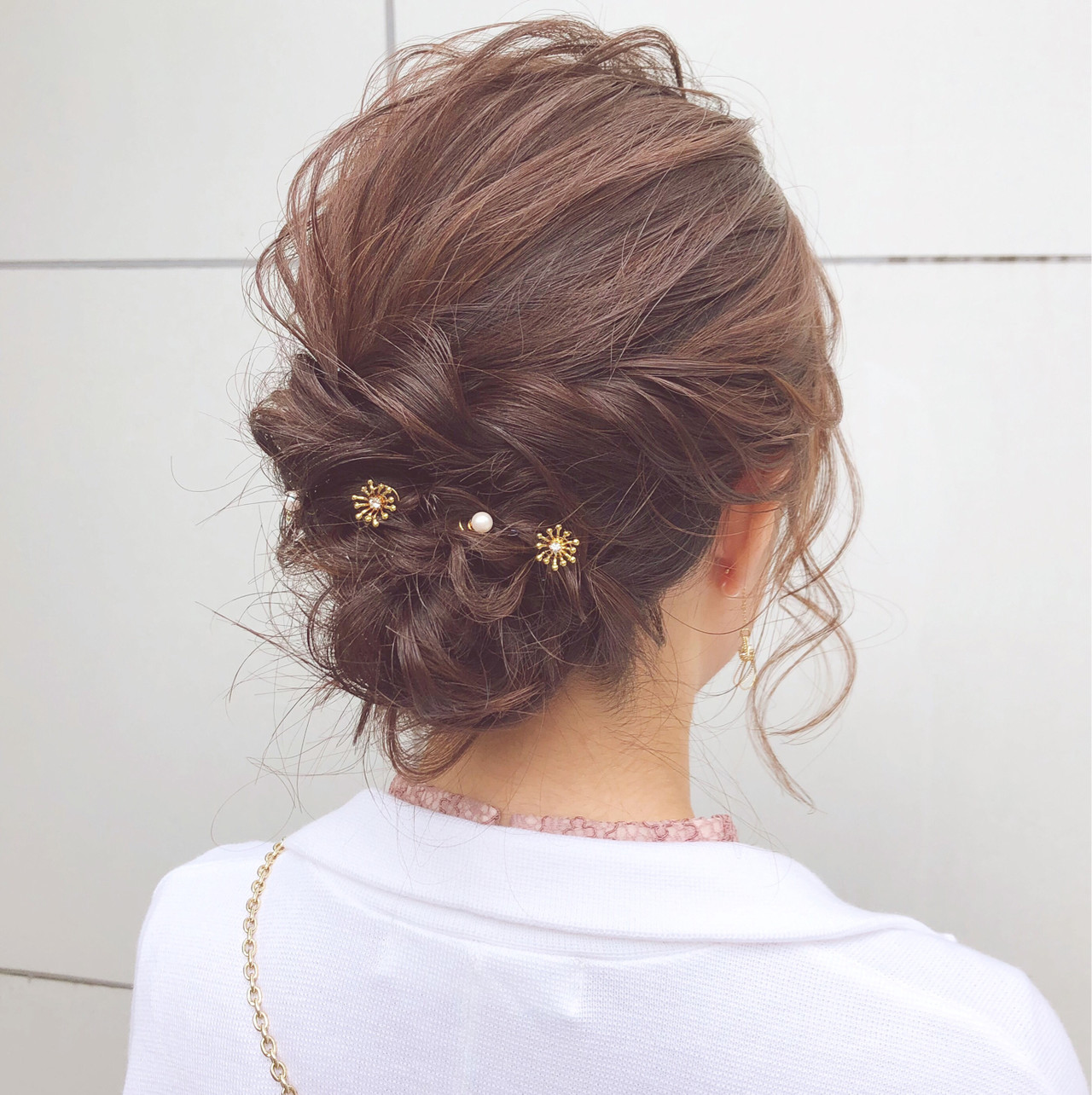 結婚式 ナチュラル アンニュイほつれヘア ヘアアレンジ Send By Hair