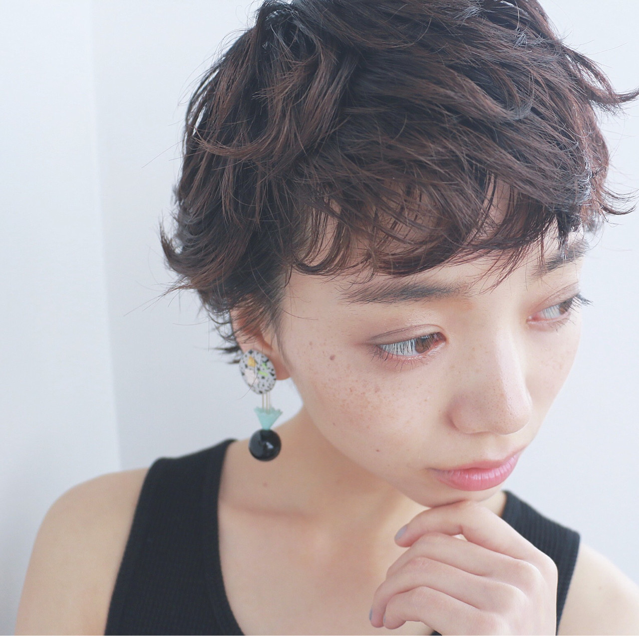 大人かわいいが条件。ショートへアのおすすめヘアスタイル特集 高橋 忍