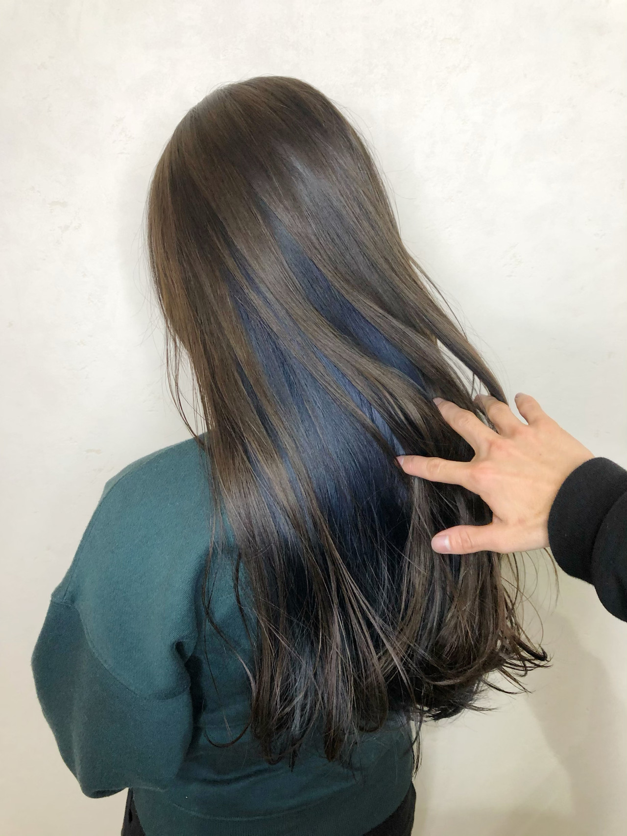 HAIR
