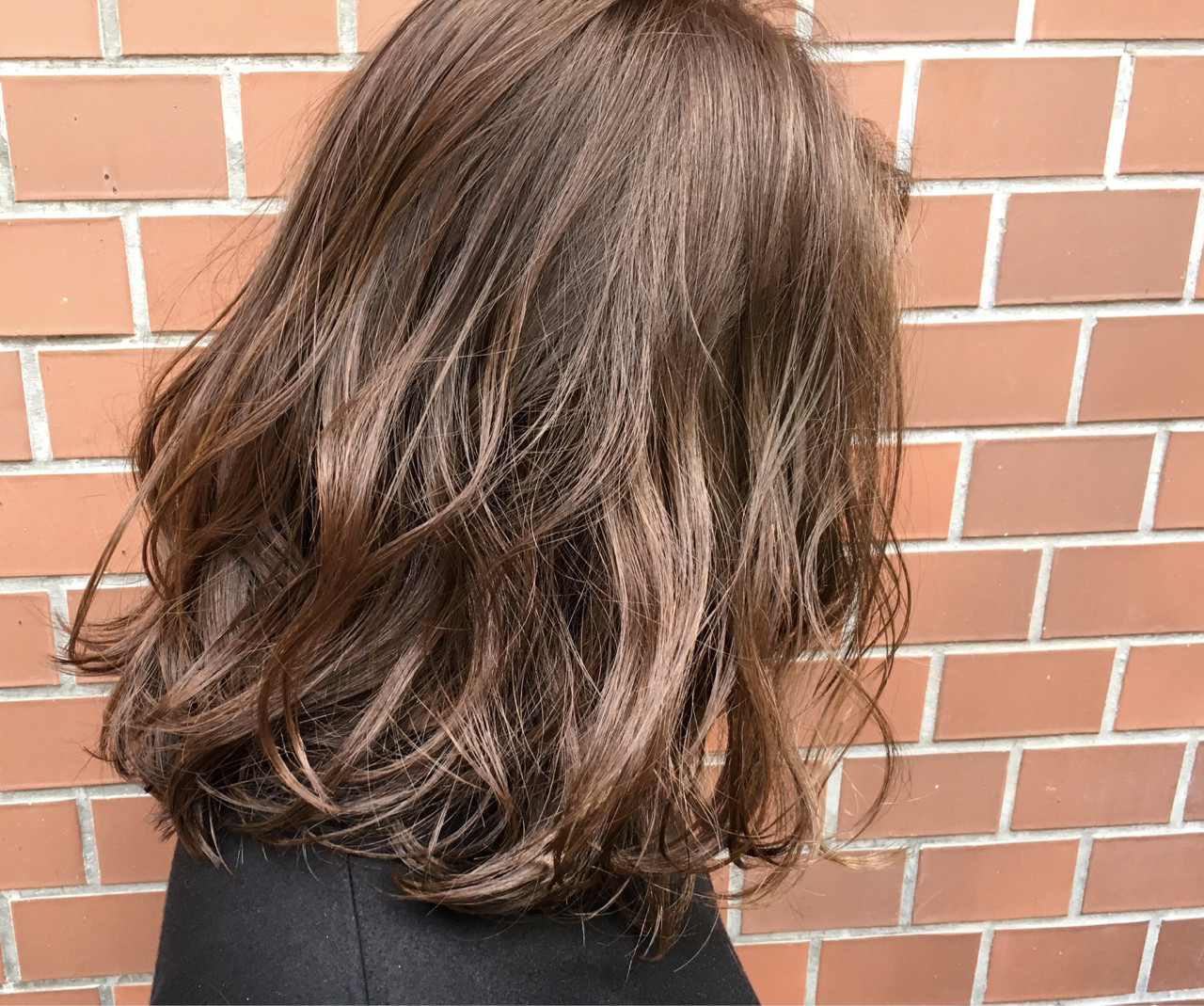 ベストミディアム 前 下がり 自由 髪型 コレクション