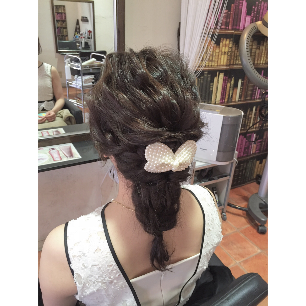 結婚式 ヘアアレンジ まとめ髪 編み込み|Diversion 和田 早代