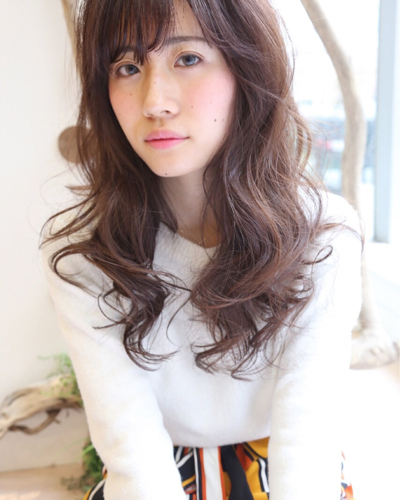 75 髪型 ロング パーマ ゆるふわ 最高のヘアスタイルのアイデア