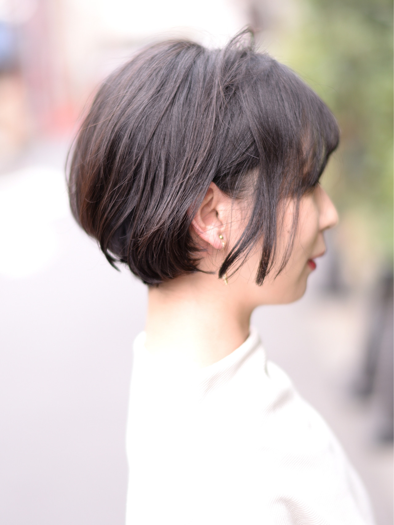 エレガント黒髪 ショート ボブ パーマ 最高のヘアスタイルのアイデア