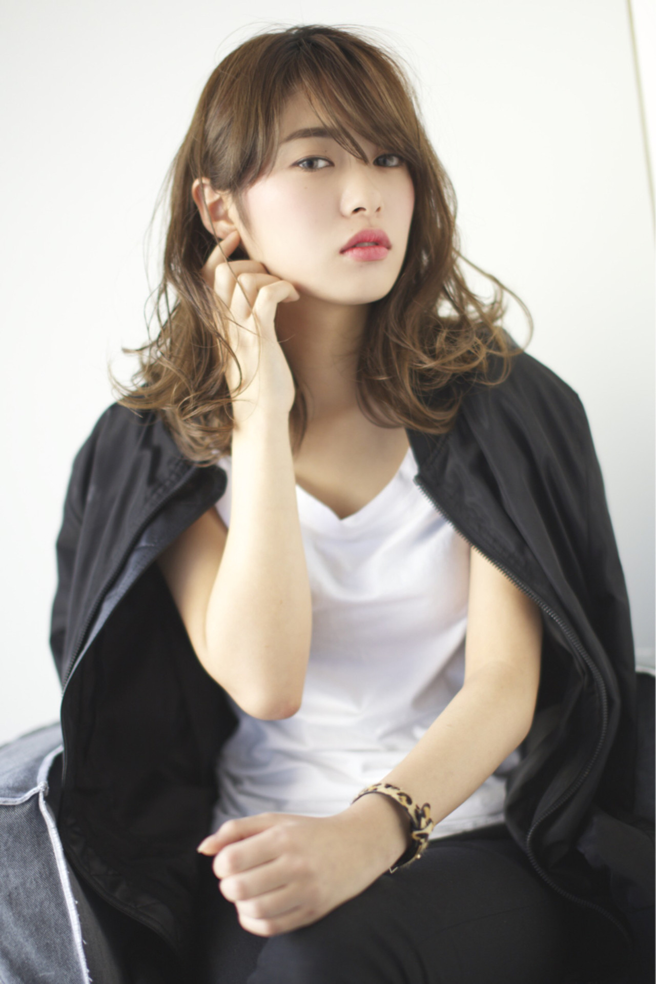 かっこいい 大人女子 ミディアム 外国人風snobviabeach 横山 順一