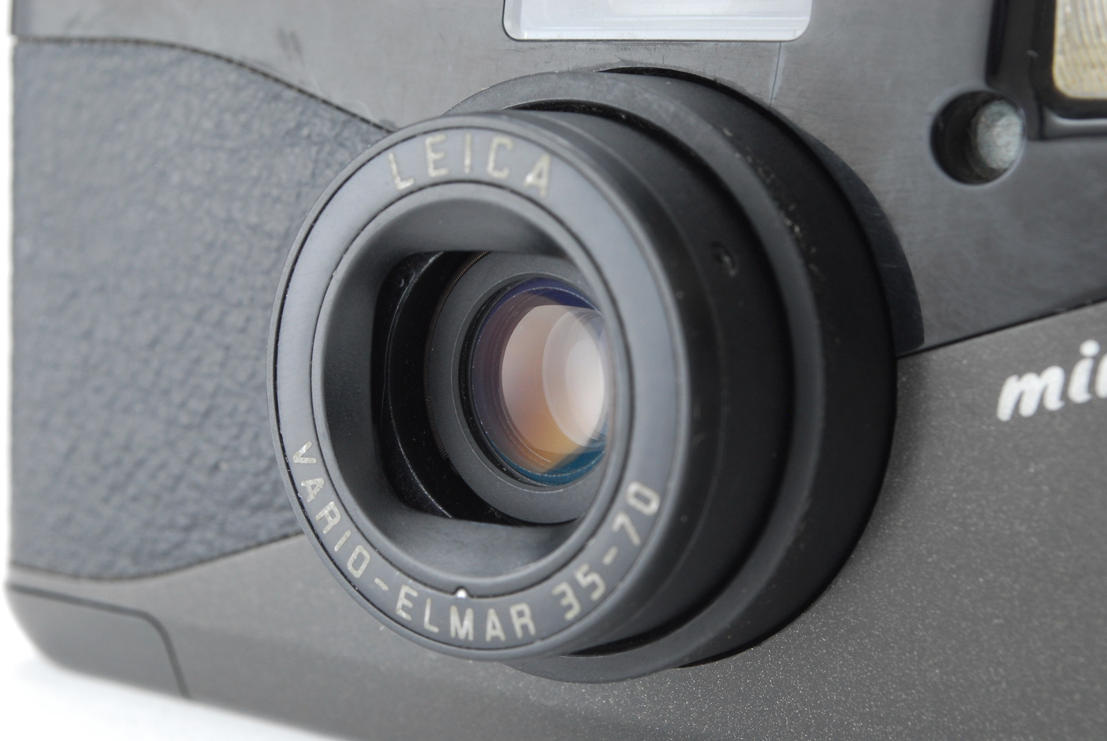 Leica Mini Zoom 35mm Film Camera w/ Vario-Elmar 35-70mm Lens DDP