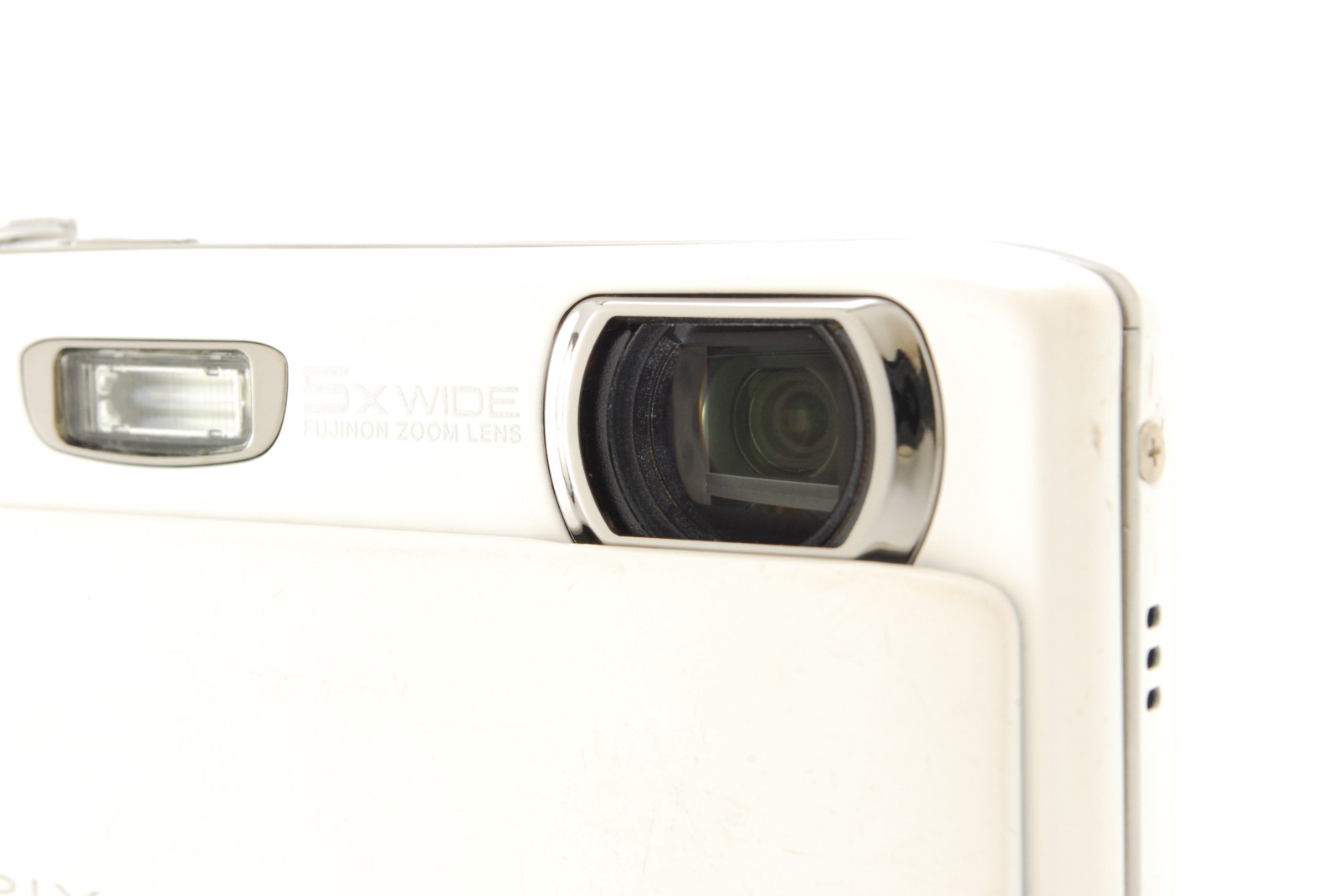 Fuji Fujifilm FinePix Z950 EXR 16MP White Compact Digital