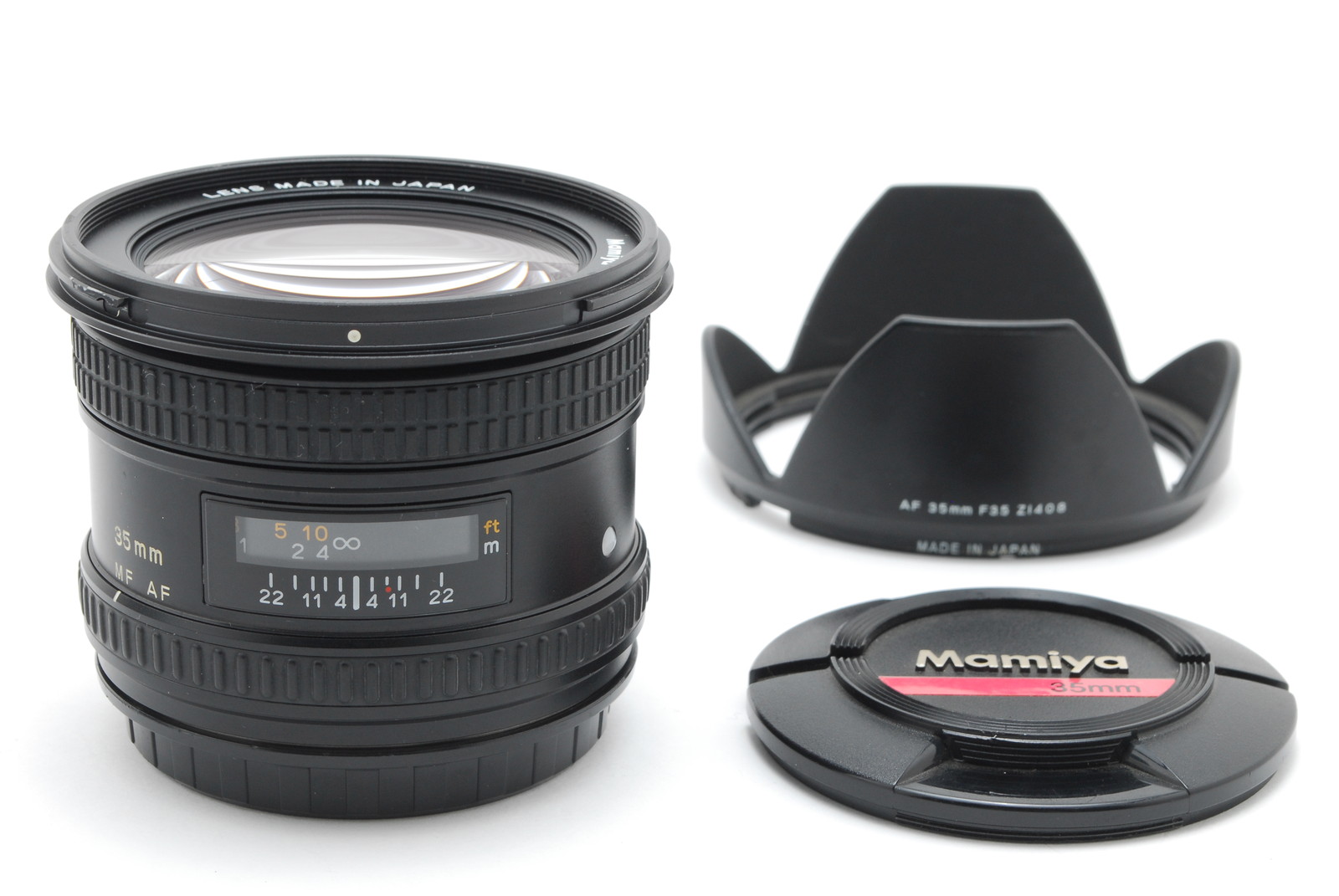 Mamiya 645 AF 35mm f/3.5 Wide Angle Lens w/ Hood & Cap Mint