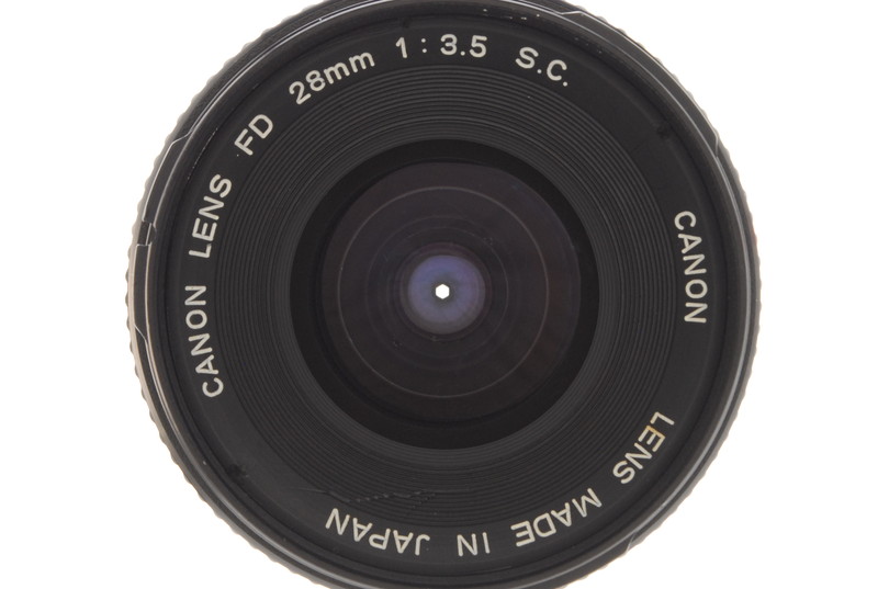 Near Mint】Canon FD 28mm MF Wide Angel Lens f3.5 from Japan