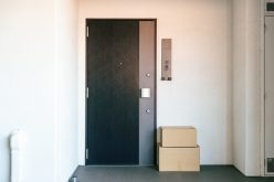 約2割の賃貸マンションが“置き配困難物件”に。政府も後押しする再配達を削減する動きの影響は？