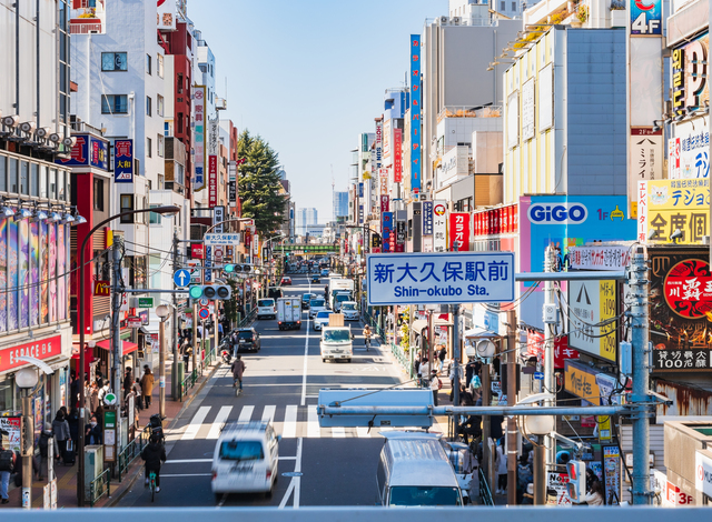 外国人流入の影響もあり東京都の人口はついに1420万人台に。賃貸経営に与える影響と課題は?2