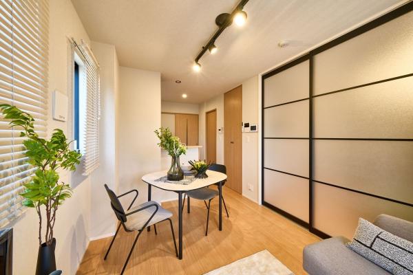 【西荻窪駅から歩いて4分】実際に稼働中の物件でこだわりの1LDKが見られる！防災倉庫など災害に備えた仕様は必見。建築プランや空室対策の参考になる賃貸実例見学＆建築個別相談会｜パナソニック ホームズ0