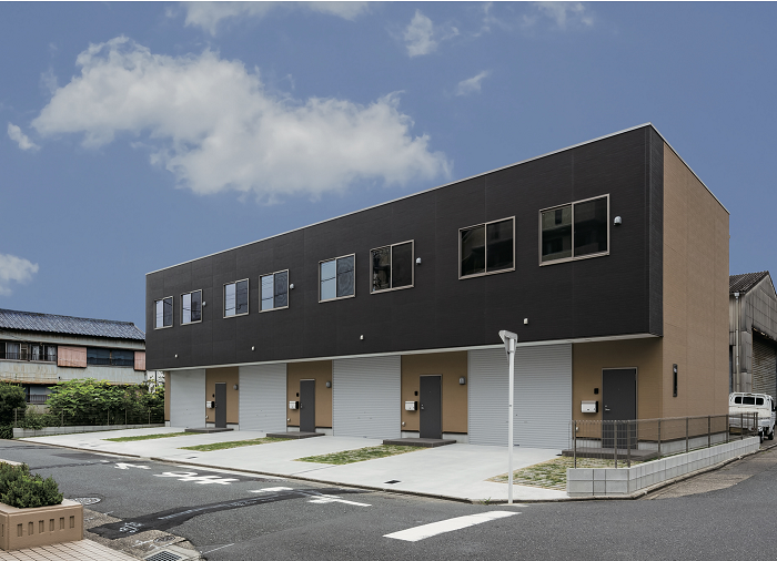 【名古屋高速【楠】付近に竣工】車で行きやすい！駅遠の非住宅地でも安定収益が期待できる鉄骨造2階建て倉庫付き事務所 完成見学会｜貝沼建設0