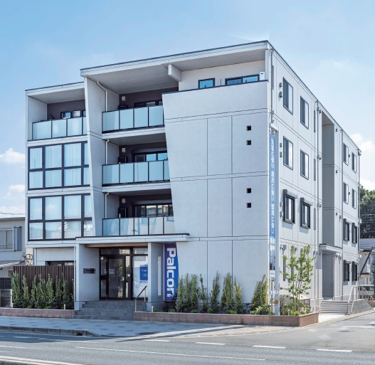 解放性と独立性を両立!対面キッチン型LDKと間仕切りで仕切られた6帖の洋室は必見。PC造・1LDKタイプのモデルルームを特別公開中|大成建設ハウジング