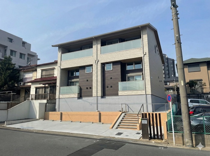 ⑥大収納空間「蔵」の収納力で 大きく差別化！収納力と開放感にこだわった 「蔵」のある木造2階建て戸建て賃貸住宅 完成見学会｜ミサワホーム0