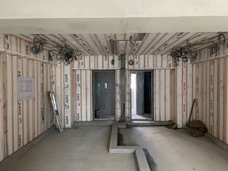 【西武新宿線・井荻駅から徒歩3分に建築中】間口6.5ｍの敷地に間取りを工夫しながら1フロアに1K2戸を実現！こだわりの内装や竣工前しか見られない構造の内側は見逃せない店舗併用賃貸マンション 構造見学会｜朝日建設0