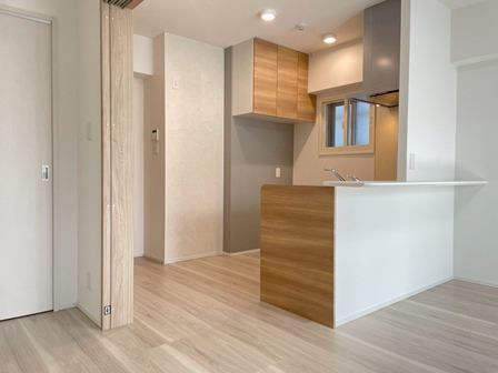 【新杉田駅近くに竣工】約92坪の敷地を最大限活用！40～50㎡の1～2LDKは必見。全戸角部屋の事務所併用賃貸マンション 完成見学会｜朝日建設0