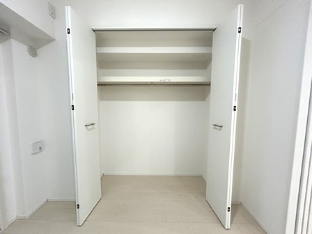 【中目黒・駒沢通り沿いの角地に竣工】1フロアに57㎡・66㎡の2タイプの2LDKを配置!店舗兼自宅併用賃貸マンション 完成見学会|朝日建設0