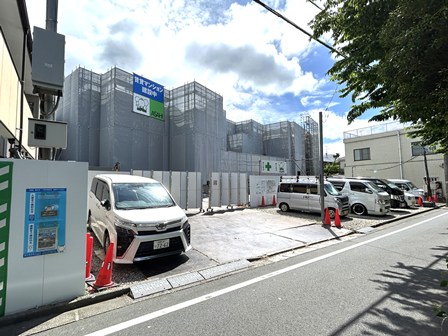 1290.73m²の敷地で老朽化した2棟を建て替え。全戸70㎡以上の3LDKは見逃せない、駒沢公園近くに建築中の賃貸マンション 構造見学会|朝日建設0