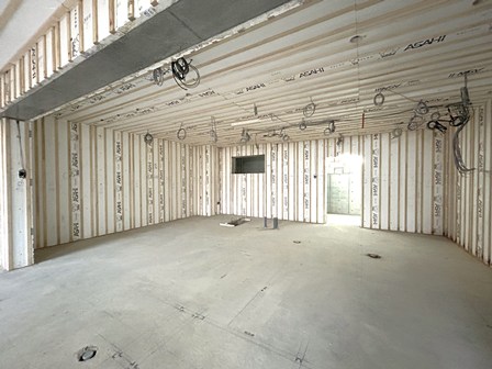1290.73m²の敷地で老朽化した2棟を建て替え。全戸70㎡以上の3LDKは見逃せない、駒沢公園近くに建築中の賃貸マンション 構造見学会|朝日建設0