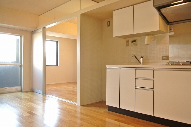 エムフラッツ（M+FLATS）のお部屋