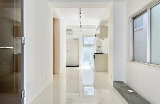 アールイー007(RE-007)のお部屋