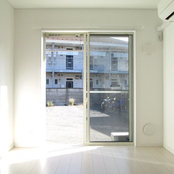 緑豊かな暮らし。の内観