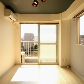 そら色の中での内観