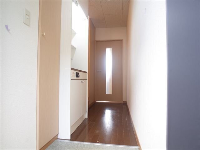 コモド柏原Ⅱ 4