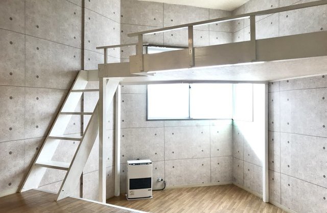 コンパクトな暮らしの内観